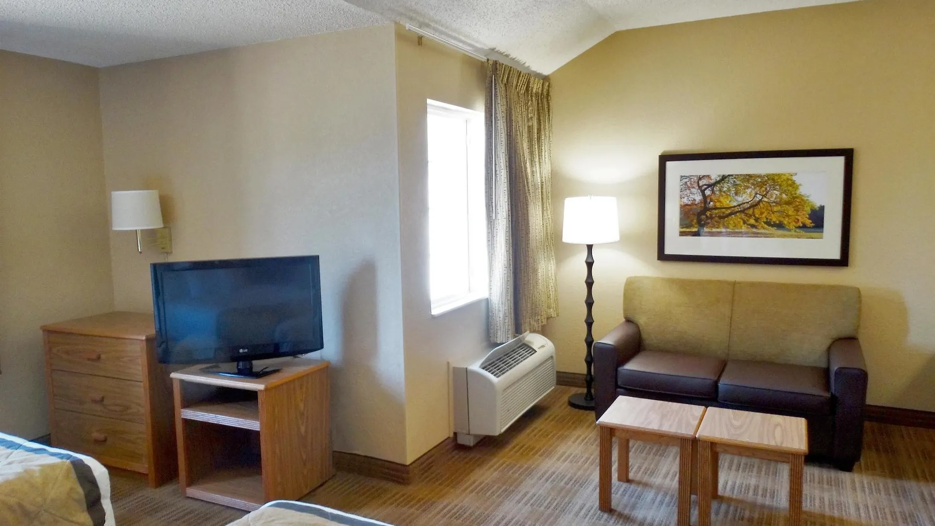 Extended Stay America Suites - Louisville - Alliant Avenue Hotel