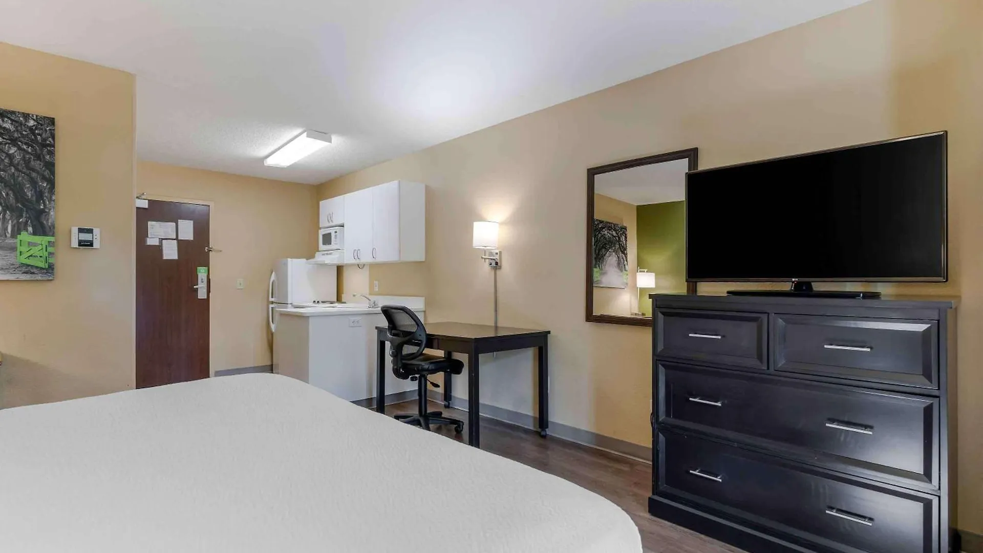 Extended Stay America Suites - Louisville - Alliant Avenue 2*,